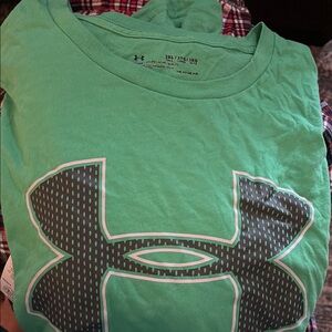 Under Armour Green Short Sleeve Tee Casual Crew Neck